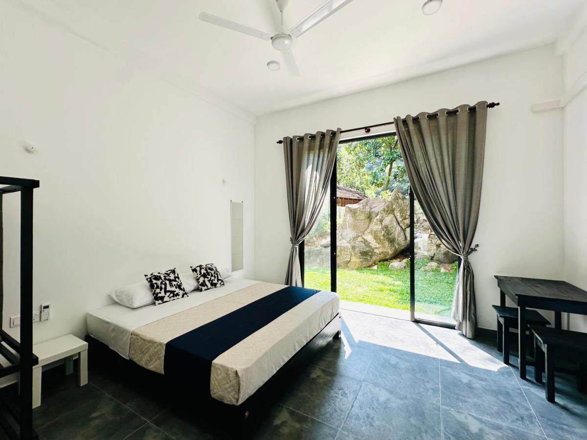 Zero Nero Hotel Unawatuna Ngoại thất bức ảnh