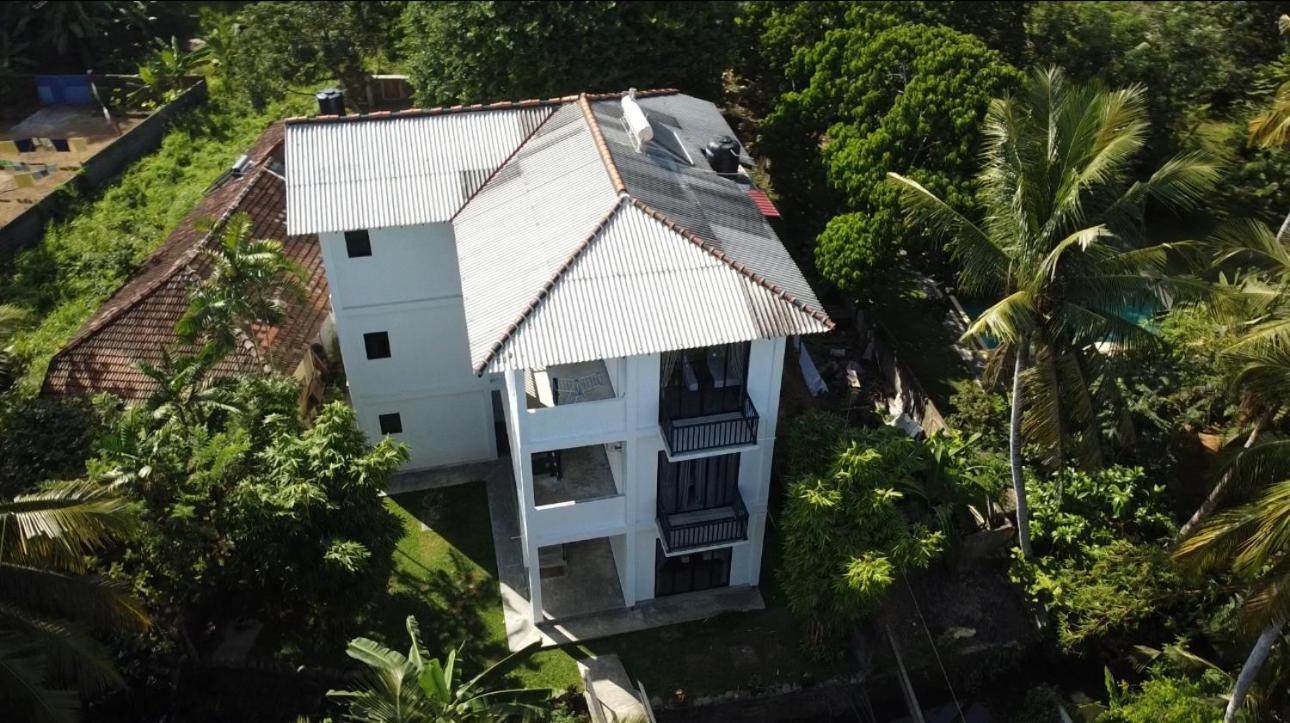 Zero Nero Hotel Unawatuna Ngoại thất bức ảnh